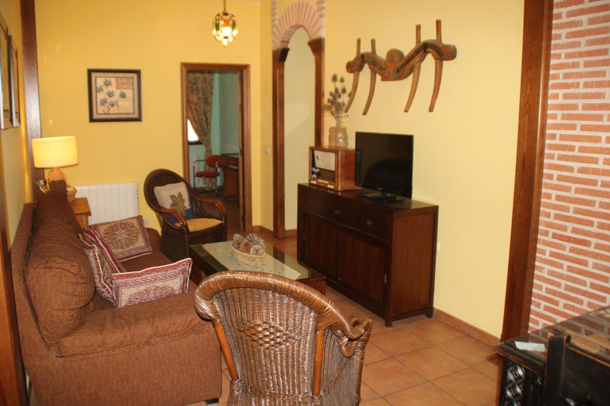 La Casa Madrona Apartment Villacastin Exterior photo